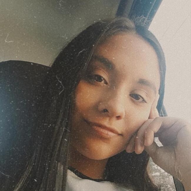 Niñera en La Plata: Abril