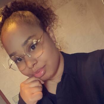 Babysitter Mantes-la-Jolie: Alyssia 