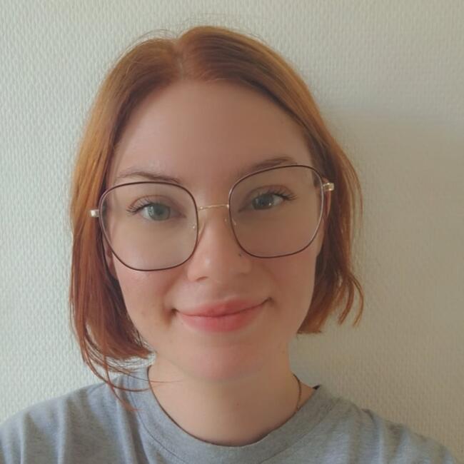 Babysitter in Issoire: Ellyn