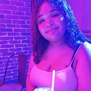 Babysitter in Vendémian: Lyna