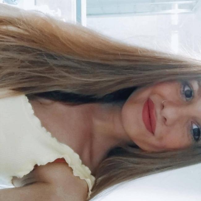 Canguro en Murcia: Melanie