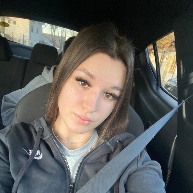 Bonă în Aroneanu: Ramona