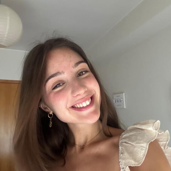 Babysitter in Outeiro (Viana do Castelo): Carolina