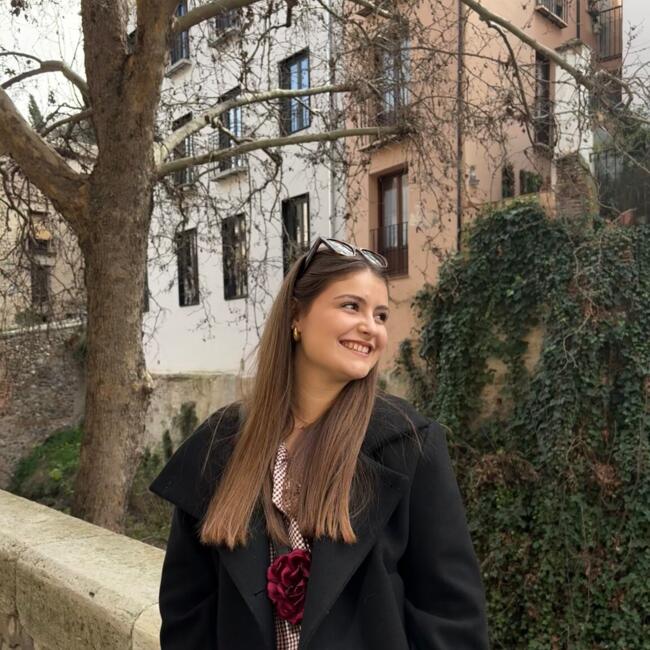 Canguro en Almería: Laura Rueda Daza