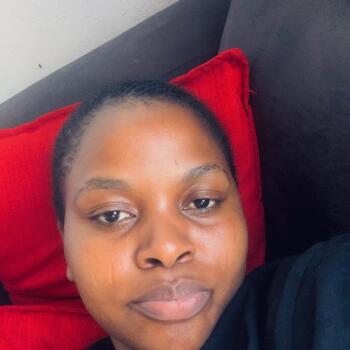 Babysitting job in Durban: babysitting job Sinenhlanhlathafeni