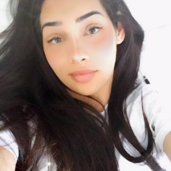 Emprego de babá em Joinville: emprego de babá Bruna Mairesse