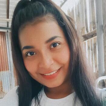 Babysitter in Yaguachi Nuevo: Amada