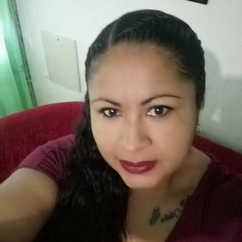 Babysitter Armenia: Claudia