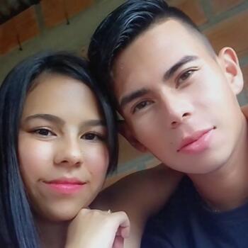 Niñera en Bello: Leidy
