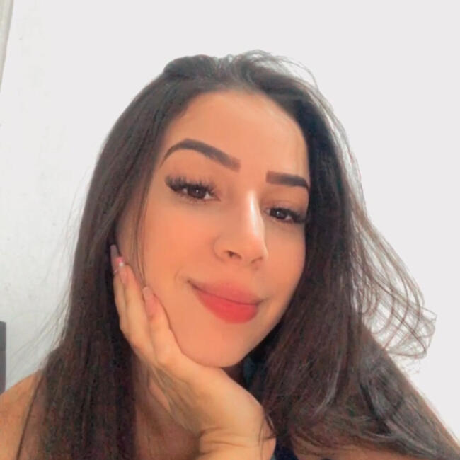 Babysitter in Caldas Novas: Jayne