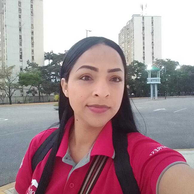 Babysitter in Caracas: Katherin