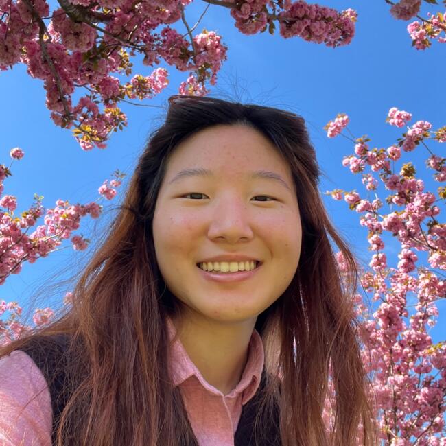 Oppas in Hilversum: Shuang