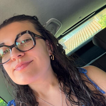 Babysitter in Les Roches-de-Condrieu: Manon