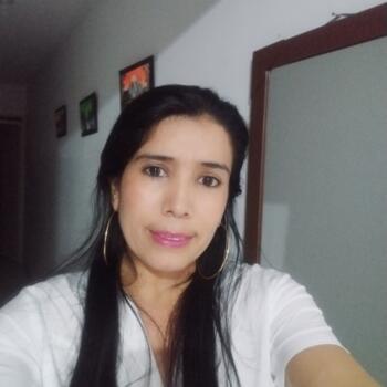 Niñera Cali: Marcela