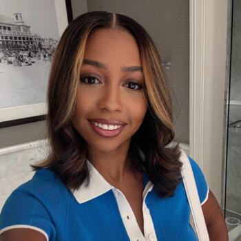 Babysitter New York: Zhedeay