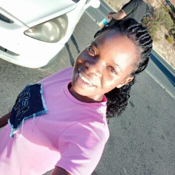 Babysitter in Cape Town: Vimbai