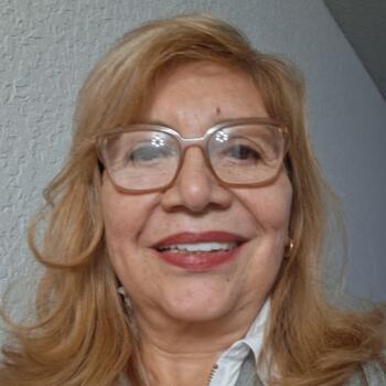 Babysitter in Orlando: Ligia