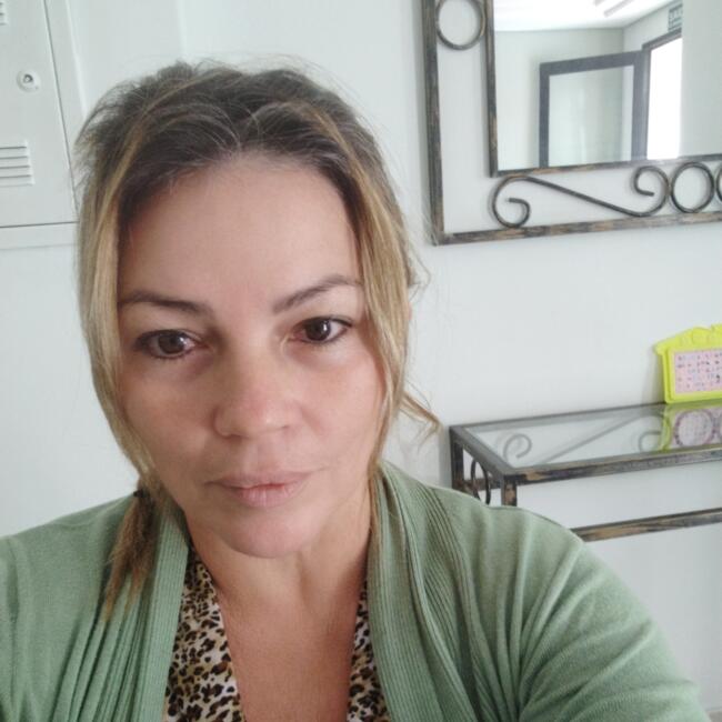 Babysitter in São Paulo: Bia