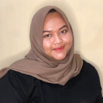 Babysitter in Jakarta: Hanni Putri