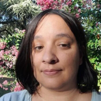 Baby-sitter in Saint-Denis: Marie