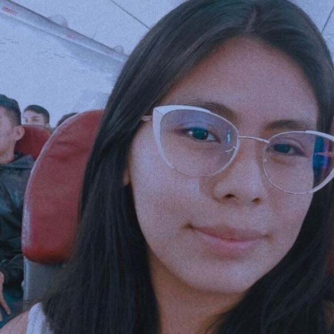 Niñera en Cuzco: Carla