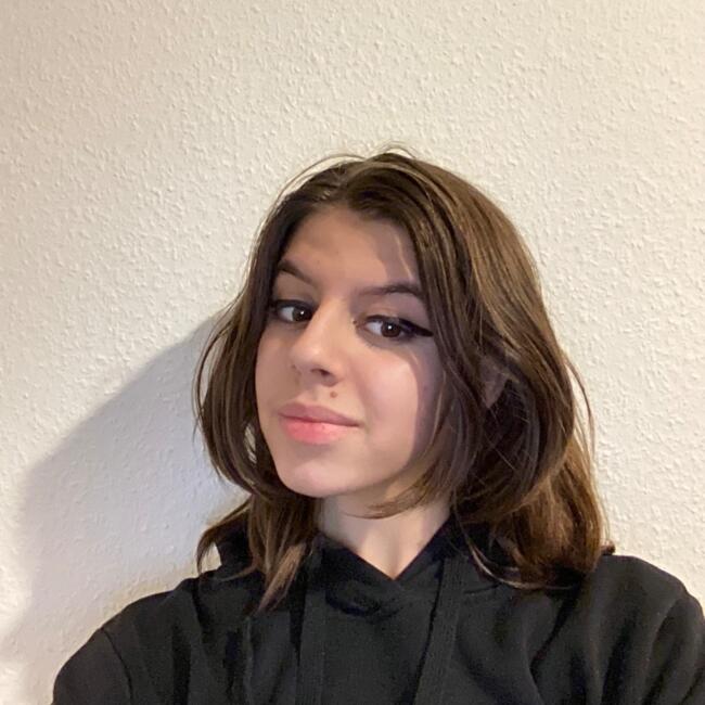 Babysitter in Neuss: Maya