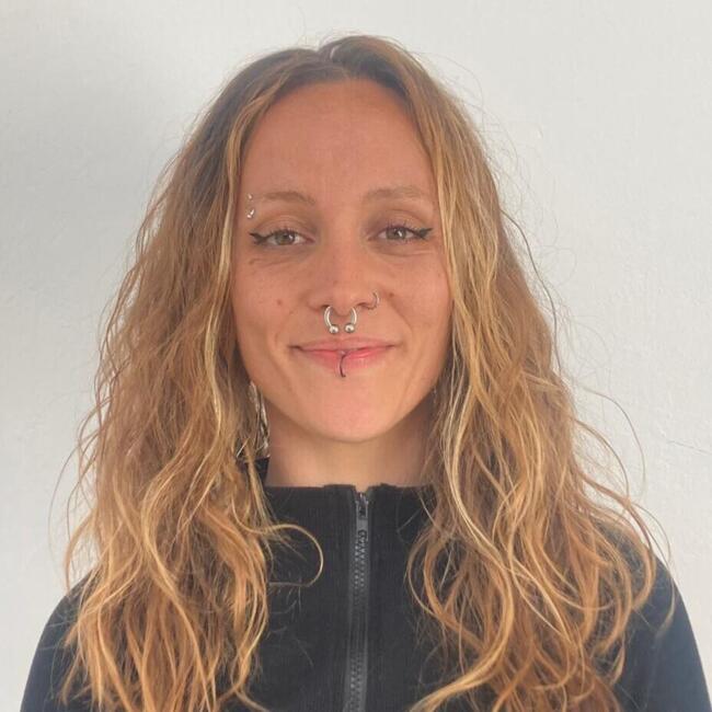 Babysitter in Granada: Mireia