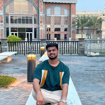 Parent Dubai: Hitesh