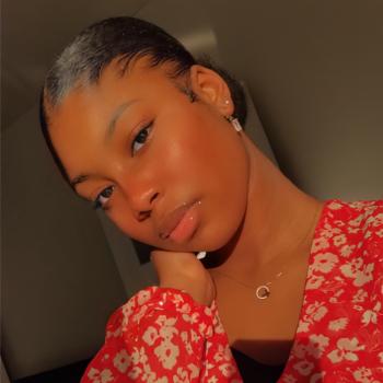 Babysitter in Caen: Fatoumata