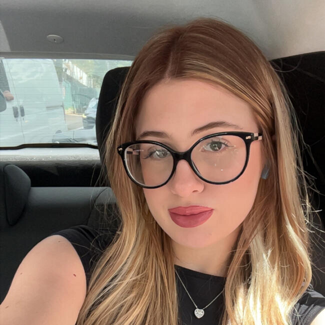 Babá em São Paulo: Victória Tatun