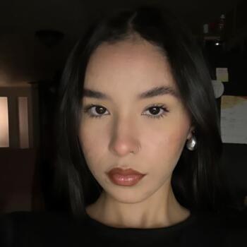 Babysitter in Naguabo: Shakeli