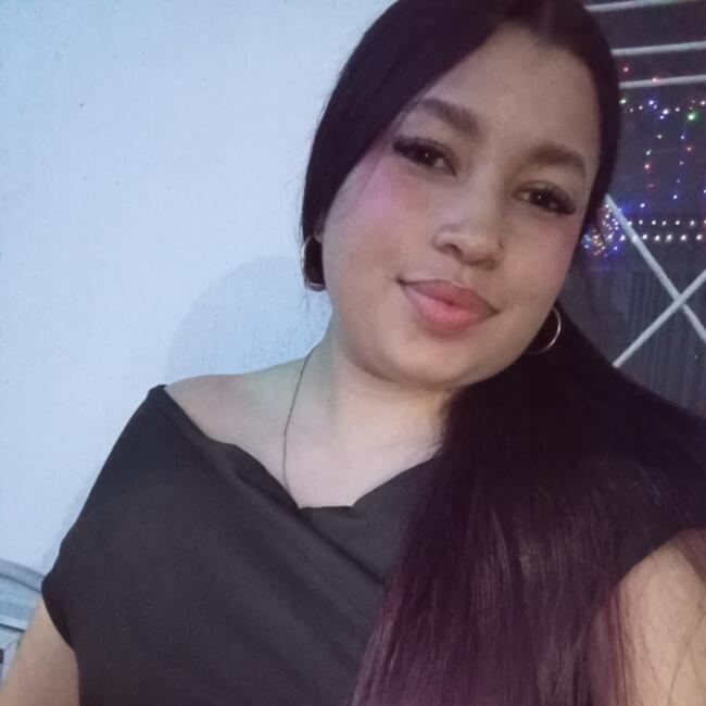 Babysitter in Girón: Nasly Carolina