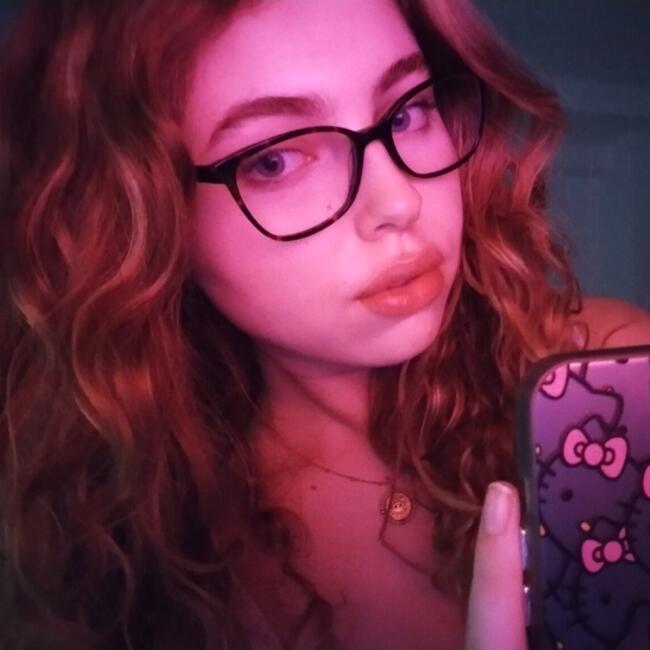 Babysitter in Larissa: Catherine