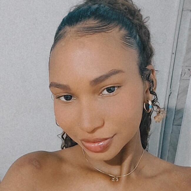 Babysitter in Salvador: Jamile