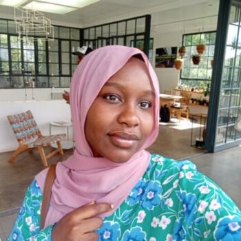 Babysitter Ruaka: Randa