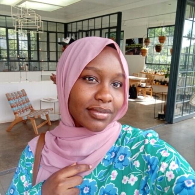 Babysitter in Ruaka: Randa