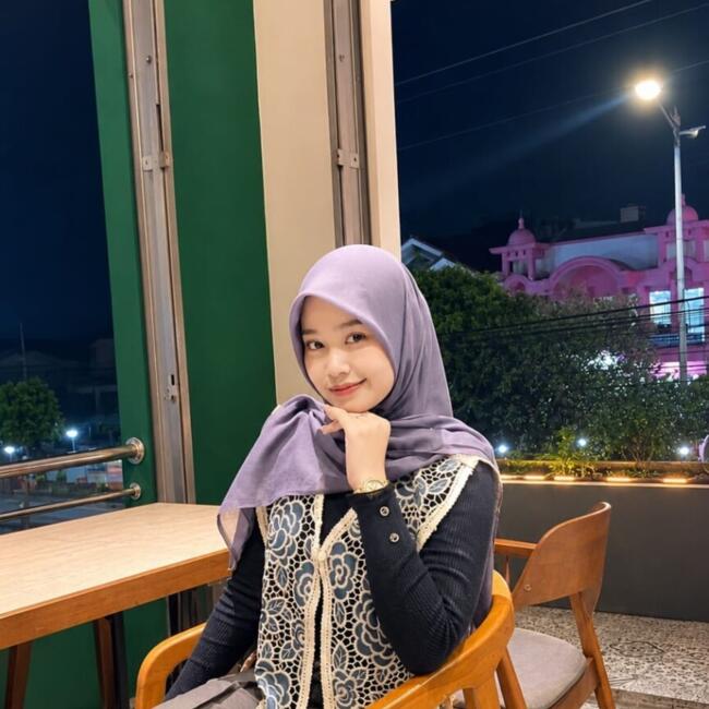 Babysitter di Bandarlampung: Lutfiah Sari