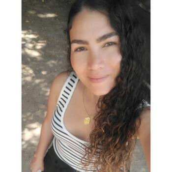 Babysitter in Barcelona: Alexandra Lugo