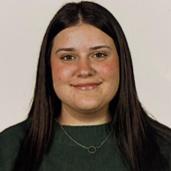 Nanny in Pizarra: Helena