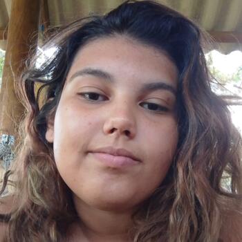 Babysitter in Brasília: FERNANDA