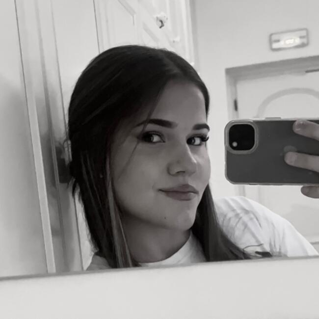 Niñera en Málaga: Elena