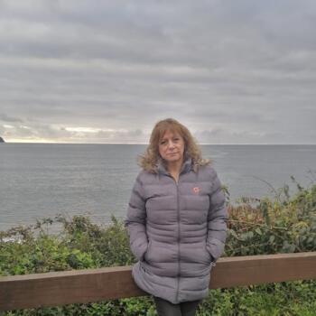 Trabajo para niñera en Pucón: trabajo de niñera Eva