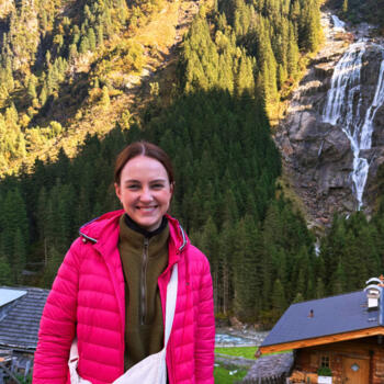 Babysitter in Köln: Nia