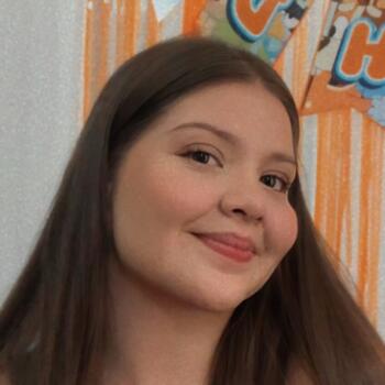 Babysitter in Jacó: Abigail