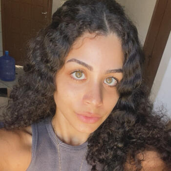 Família Bombinhas: Luana