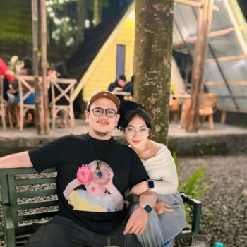 Babysitting job in Jakarta: babysitting job Amanda