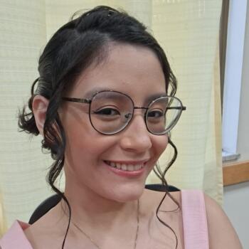 Babysitter in Manaus: Larissa