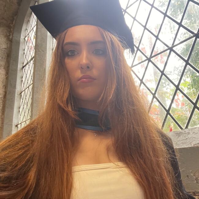 Babysitter in Terrugem: Ella