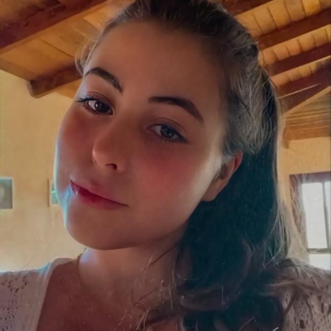 Babá em Florianópolis: Ary