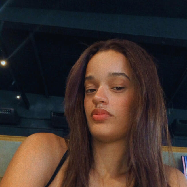 Babysitter in Vila Velha: Lara